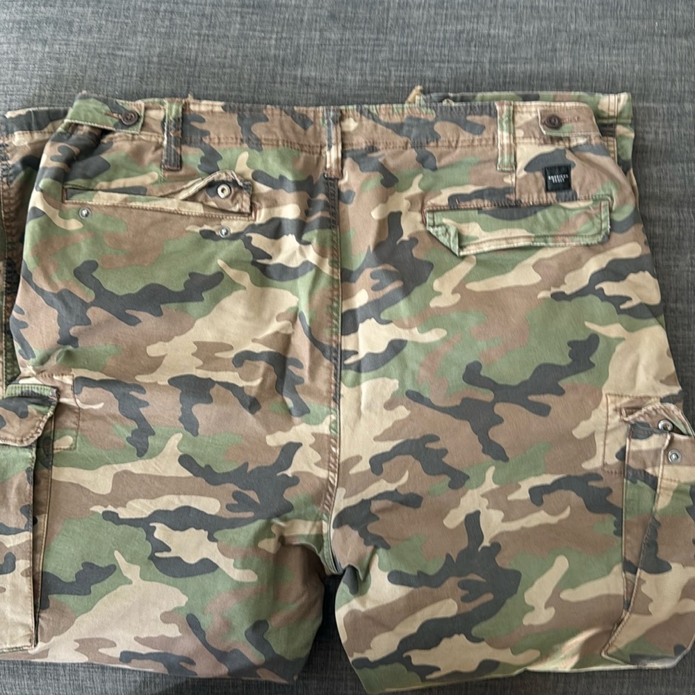 Men’s CAMO SLIM LOVED IN CARGO  AMERICAN EAGLE - 40/30 - worn